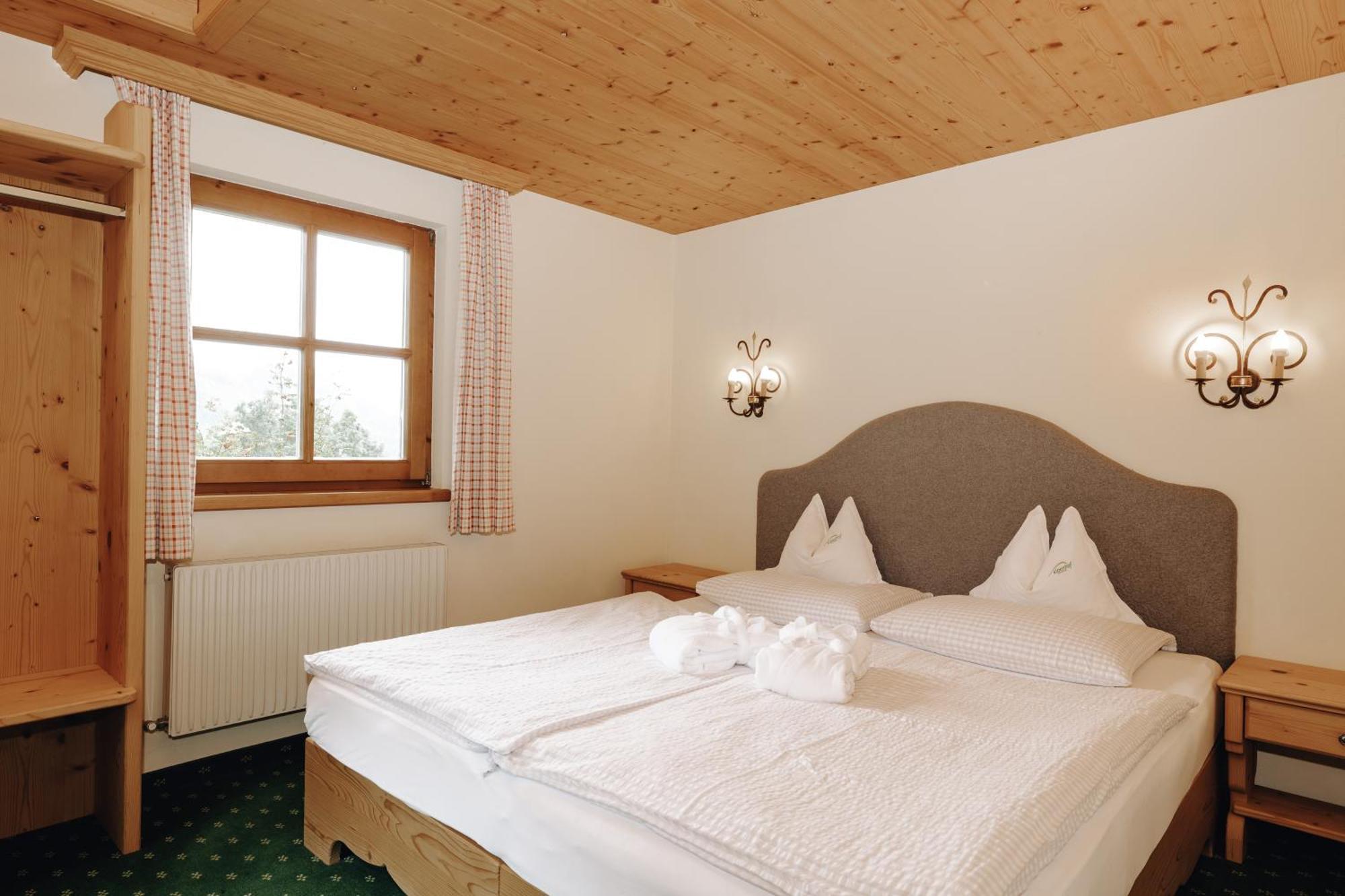 Gut Berg Naturhotel 상트조한임퐁가우 객실 사진
